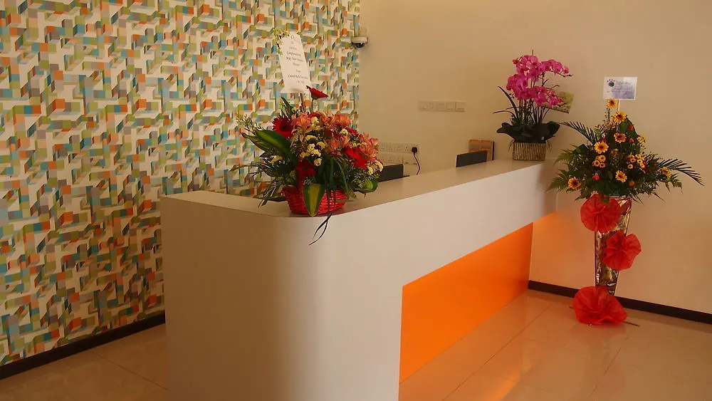 118 Hotel Macalister George Town